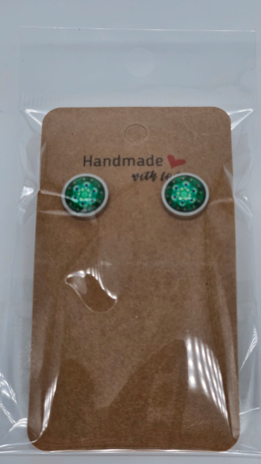 Mandala Ohrringe aus Holz & Resin | Handgemachte bunte Ohrstecker | Spiritueller Schmuck für Frauen | Leichte Boho Ohrringe | Geschenkidee Handmade