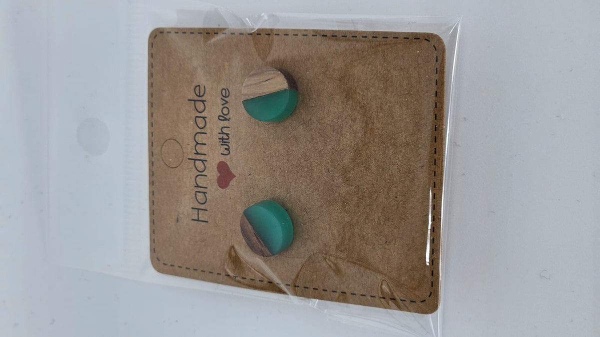 Ohrringe aus Holz & Epoxidharz | Handgemachte Ohrstecker Damen | Bunte Resin Ohrringe | Geschenkidee Frau | Einzigartiger Schmuck Handmade
