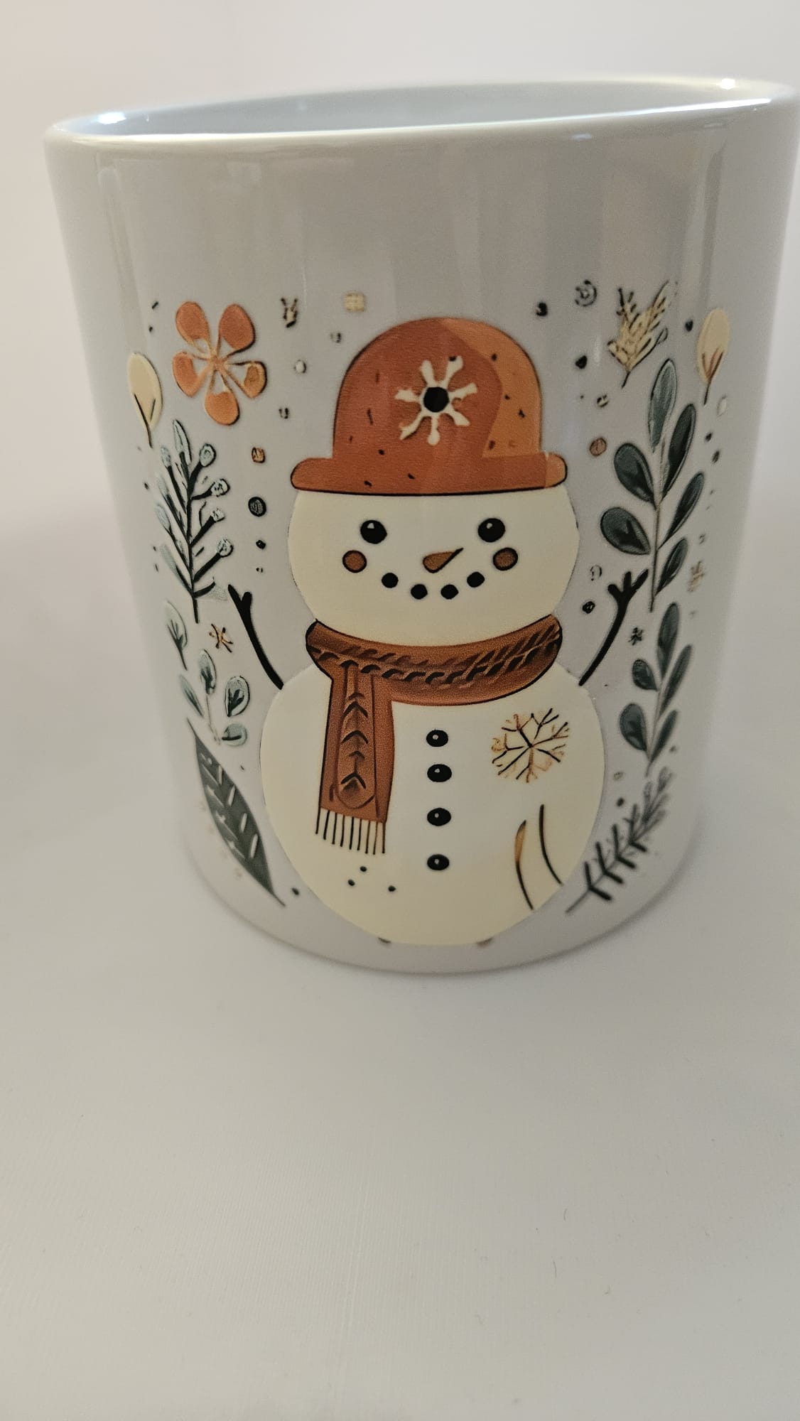 Keramiktasse mit handillustriertem Motiv – stilvoll & liebevoll gestaltet