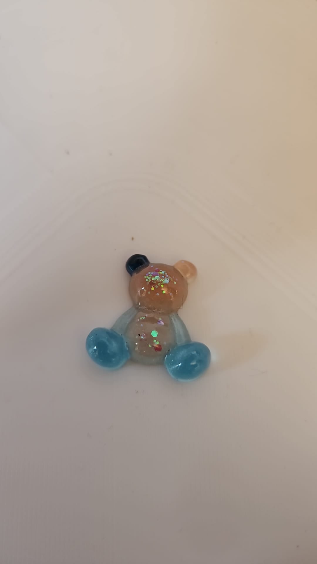 Epoxidharz Bär – Glitzer Bärchen – Zufallsfarbe – Handmade Dekoration – Resin Figur