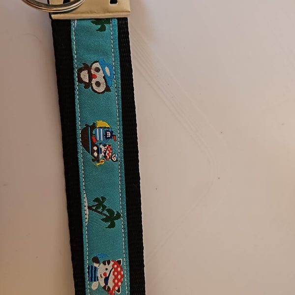 Handgemachter Schlüsselanhänger | Robuster Anhänger | Geschenkidee Handmade | Schlüsseltag | Tag