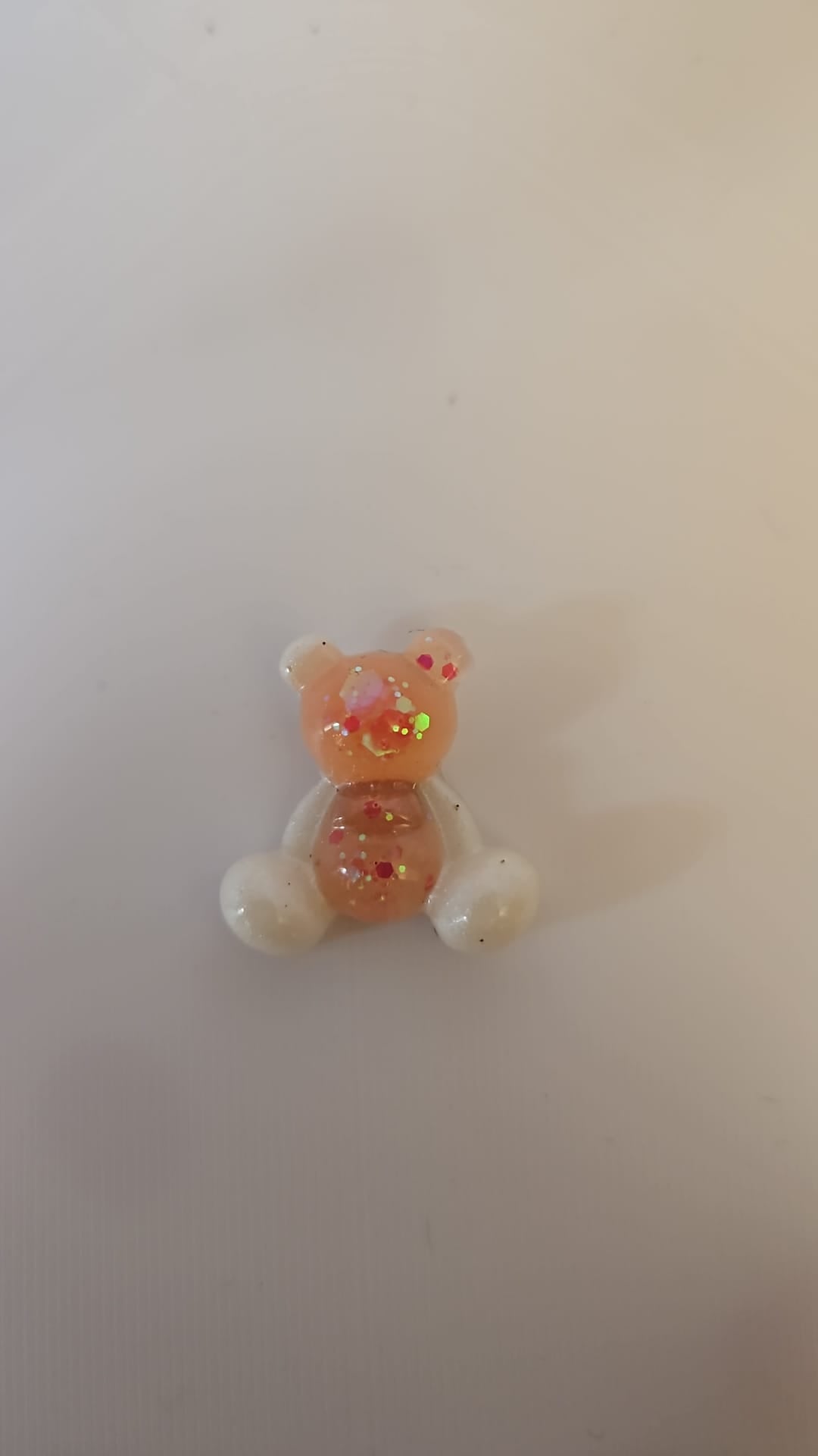 Epoxidharz Bär – Glitzer Bärchen – Zufallsfarbe – Handmade Dekoration – Resin Figur